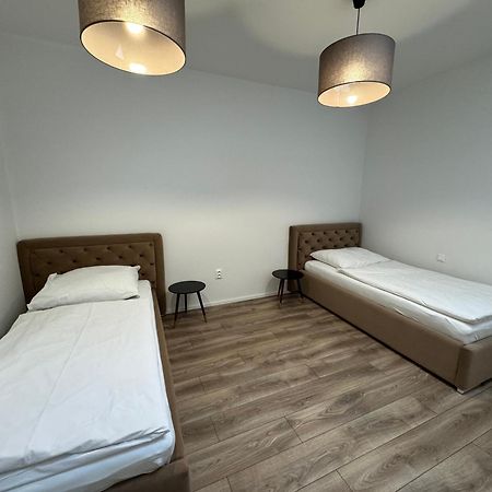 Project Ik Luxury Apartments Sered' Exterior foto